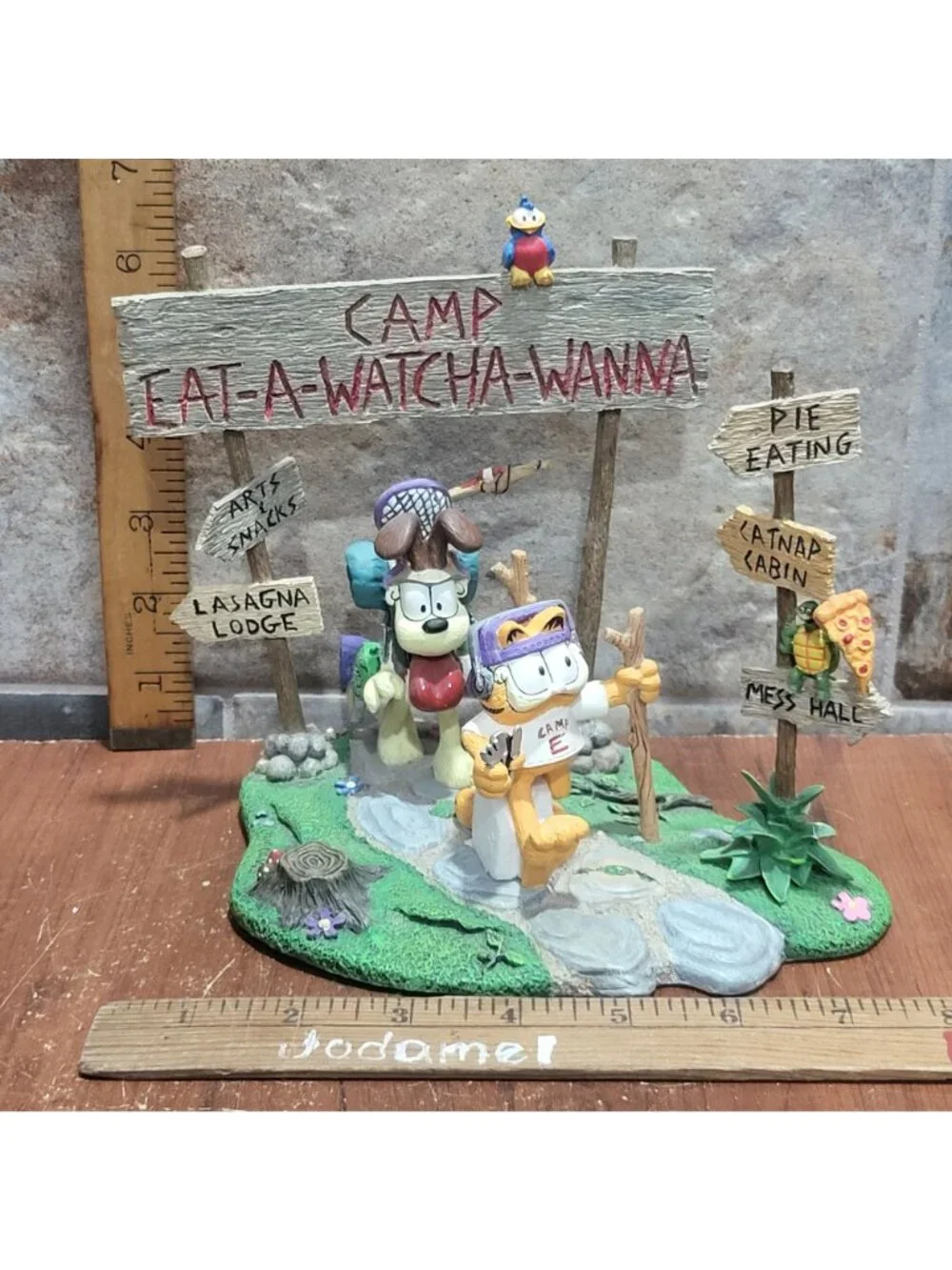 Garfield Camp Eat A Whatcha Wanna Danbury Mint Figurine 1993
